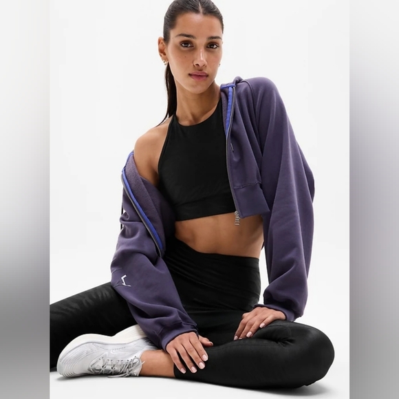 Athleta Liquid Shine Emboss High Neck Bra - Picture 4 of 4